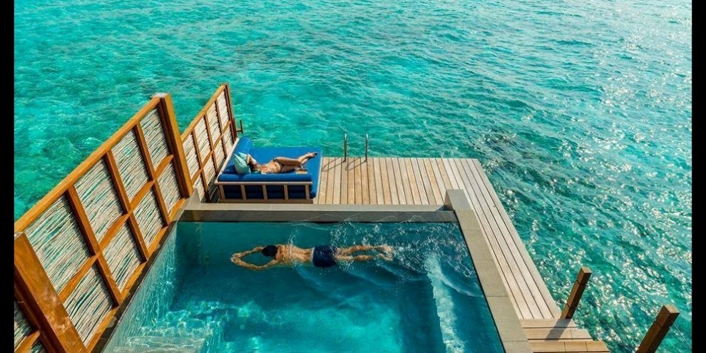 Angsana Velavaru Maldives - infinity pool