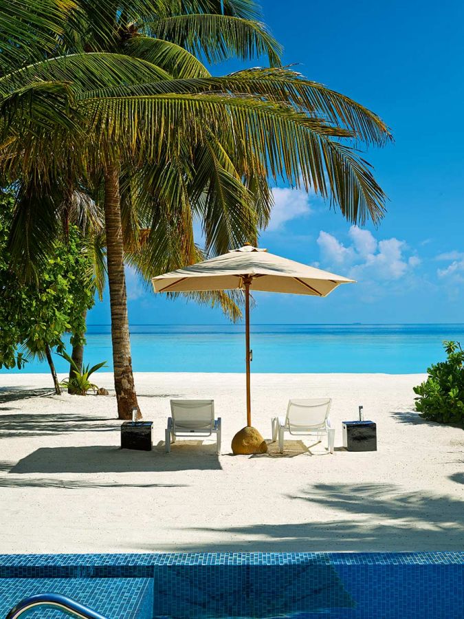 deluxe beach pool villa