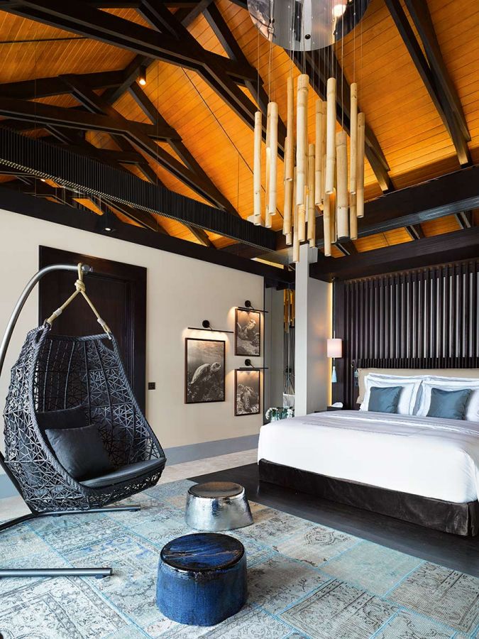 romantic pool residence 10