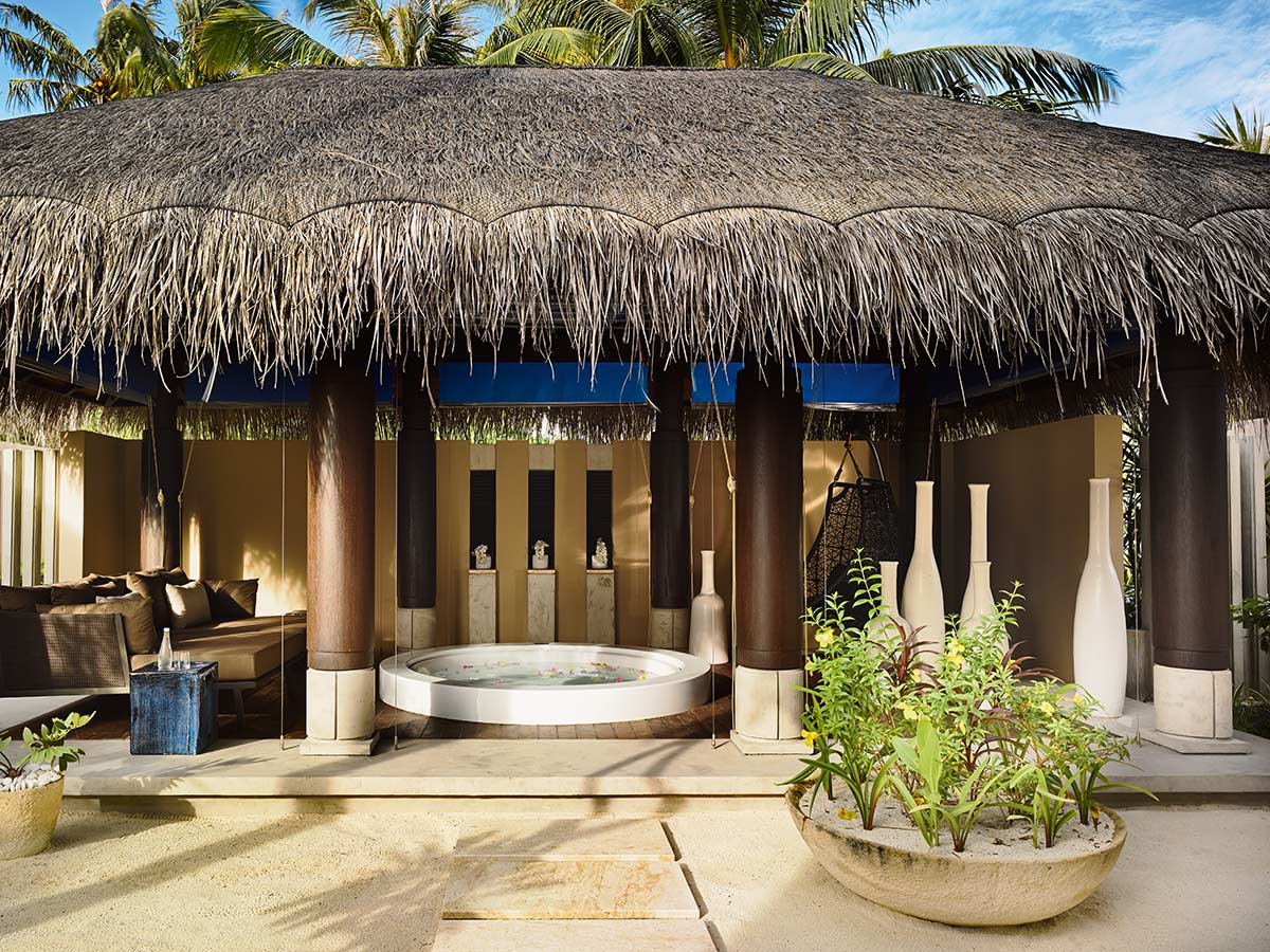 velaa private residence