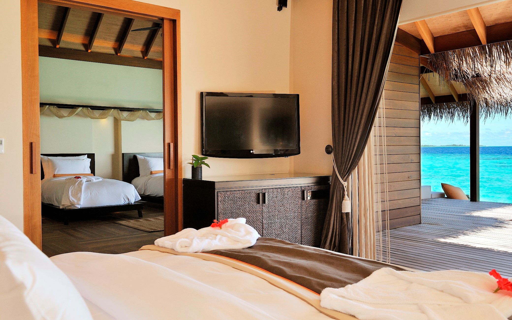 sunset ocean family suite ayada maldives