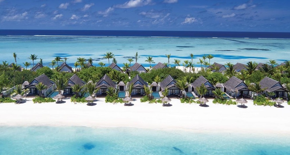 ozen maadhoo beach villas aerial